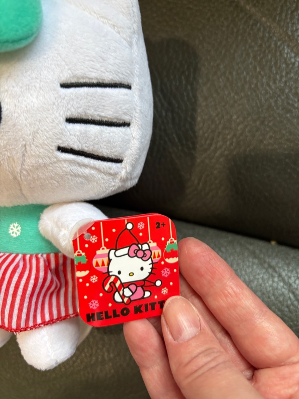 Hello kitty adorable plush in winter snowman dress red and green - Picture 6 of 6